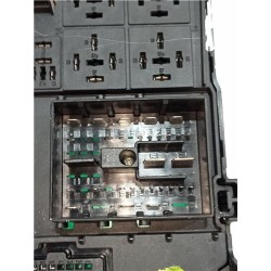 Recambio de caja fusibles/rele para opel vectra c berlina (07.2005) 1.9 cosmo [1,9 ltr. - 88 kw cdti] referencia OEM IAM 1318198