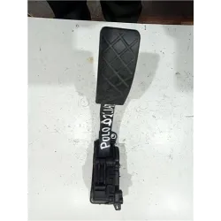 Recambio de potenciometro pedal gas para volkswagen polo iv (9n3)(04.2005) referencia OEM IAM 6Q1721503C  