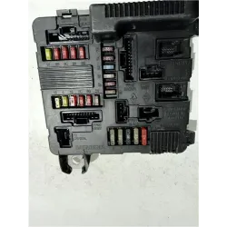 Recambio de caja fusibles/rele para renault scenic ii (jm)(2003) 1.9 dci (jm12, jm0g) referencia OEM IAM 8200306032C  