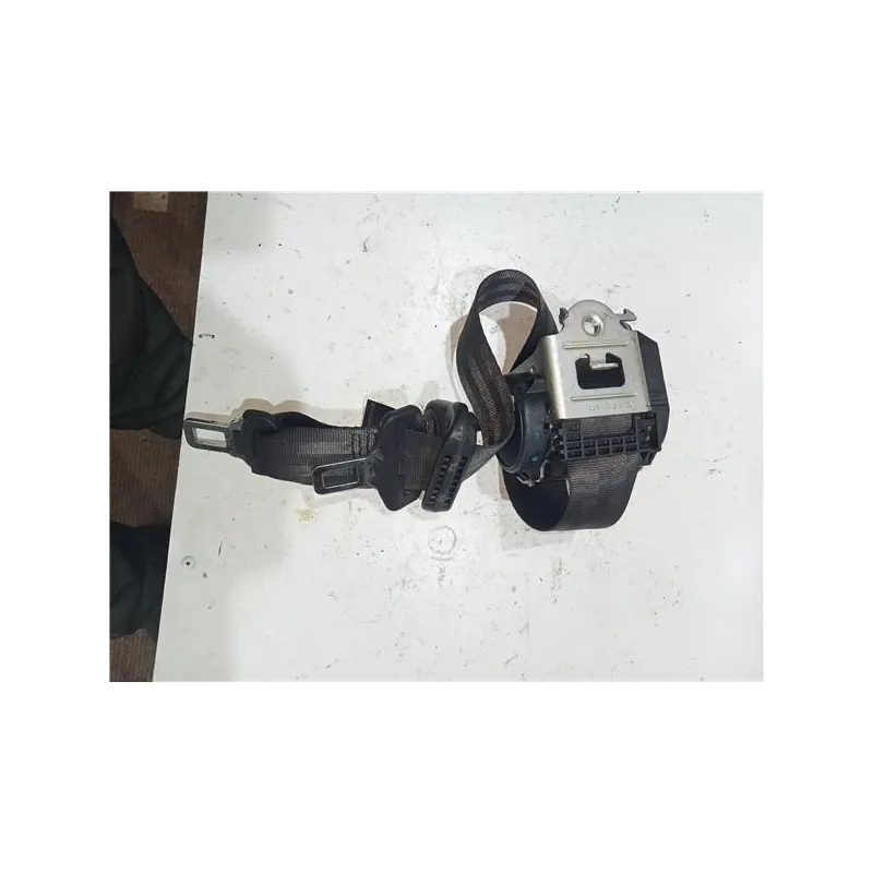 Recambio de cinturon seguridad trasero central para renault clio ii symbol (2001) referencia OEM IAM 888503110R  