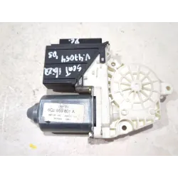 Recambio de motor elevalunas delantero derecho para seat ibiza iii (6l1) 1.9 sdi referencia OEM IAM 6Q2959801A  