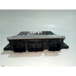 Recambio de centralita inyeccion para renault megane ii classic berlina (2003) referencia OEM IAM 8200334419  