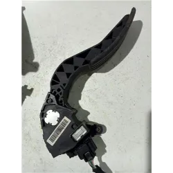 Recambio de potenciometro pedal gas para renault megane iii berlina 5p (2008) 1.5 authentique [1,5 ltr. - 63 kw dci diesel cat] 