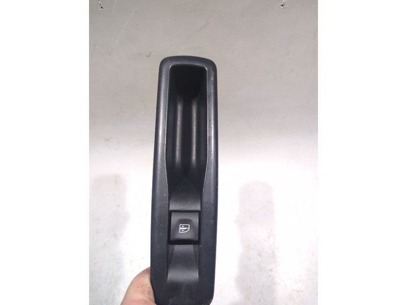Recambio de botonera puerta delantera derecha para renault megane iii sport tourer (2009) 1.6 bose edition [1,6 ltr. - 96 kw dci