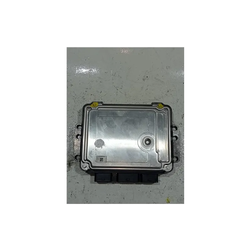 Recambio de centralita inyeccion para peugeot 207 (2006) 1.6 hdi referencia OEM IAM 9663786380  