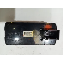 Recambio de mando elevalunas para opel vectra c berlina (2002) 2.2 dti 16v referencia OEM IAM 09185954  