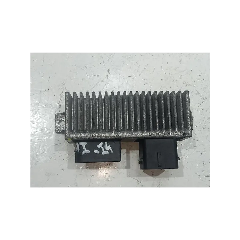 Recambio de caja precalentamiento para nissan qashqai ii (j11e)(2013) 360 cat referencia OEM IAM 8200558438A  