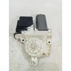 Recambio de motor elevalunas trasero izquierdo para volkswagen golf iv berlina (1j1)(1997) 1.6 16v referencia OEM IAM 9776105406
