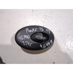 Recambio de botonera puerta trasera derecha para rover 75 (rj) 2.0 cdt referencia OEM IAM YUD000500PUY  