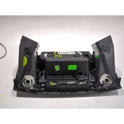 Recambio de aireador central para opel insignia berlina (2008) 2.0 cdti referencia OEM IAM 13233977F  