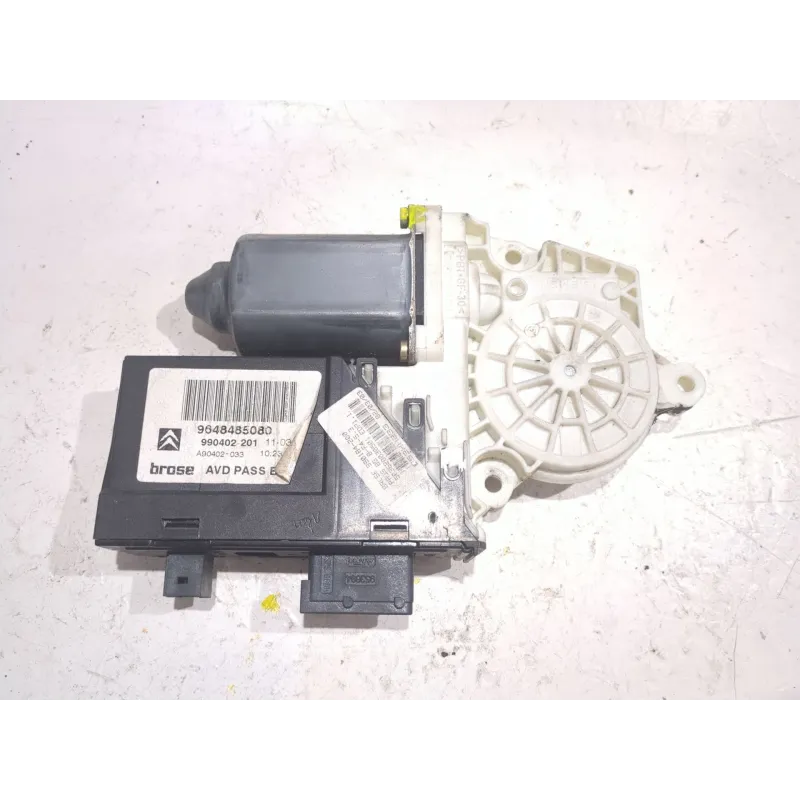 Recambio de motor elevalunas delantero derecho para citroën c5 berlina hdi (dcrhzb, dcrhze) referencia OEM IAM 9648485080  