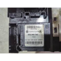 Recambio de motor elevalunas delantero izquierdo para volkswagen golf vi (5k1) 1.6 tdi referencia OEM IAM 5K0959701D  