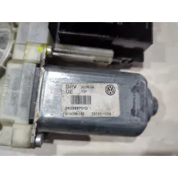 Recambio de motor elevalunas delantero izquierdo para volkswagen golf vi (5k1) 1.6 tdi referencia OEM IAM 5K0959701D  