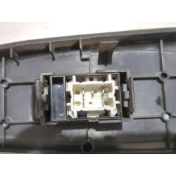 Recambio de botonera puerta delantera izquierda para toyota avensis (_t22_) 2.0 d-4d (cdt220_) referencia OEM IAM   