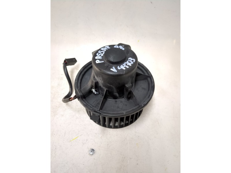 Recambio de motor calefaccion para volkswagen passat berlina (3a2)(09.1993) 1.9 cl [1,9 ltr. - 55 kw turbodiesel cat (aaz)] refe