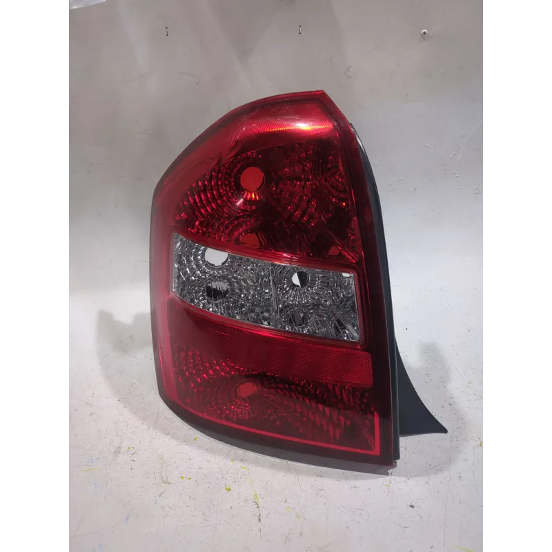 Recambio de piloto trasero izquierdo para kia cerato (ld)(2004) 2.0 crdi referencia OEM IAM 924012F2L  