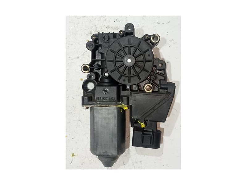 Recambio de motor elevalunas delantero izquierdo para audi a4 berlina (b5)(1994) 1.9 tdi [1,9 ltr. - 66 kw tdi] referencia OEM I
