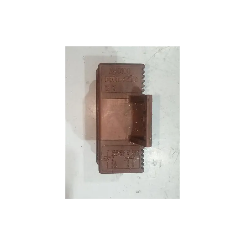 Recambio de caja reles para citroën xsara picasso (1999) 1.6 hdi referencia OEM IAM 240109  