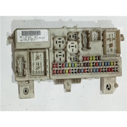 Recambio de caja fusibles/rele para ford focus berlina (cap)(08.2004) 2.0 ghia [2,0 ltr. - 100 kw tdci cat] referencia OEM IAM 4