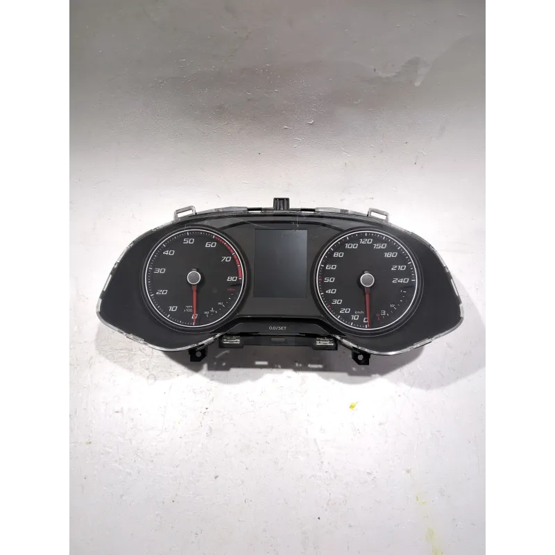 Recambio de cuadro completo para seat arona 1.0 referencia OEM IAM 6F0920740C  