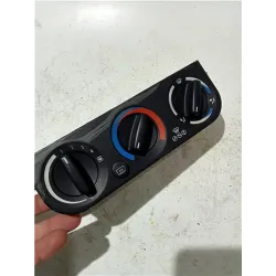 Recambio de mandos climatizador para bmw serie 3 berlina (e36)(1990) 316 i referencia OEM IAM E366411  