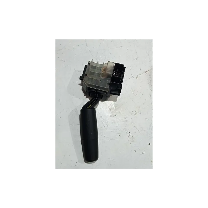 Recambio de mando multifuncion para mazda 3 berlina (bk)(2003) 2.0 referencia OEM IAM 17D682  