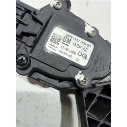 Recambio de potenciometro pedal gas para opel insignia berlina (2008) 2.0 cdti referencia OEM IAM 13237352  