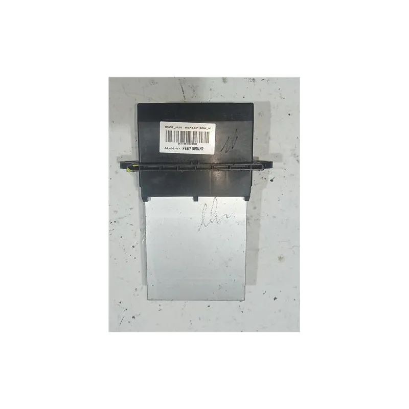 Recambio de resistencia calefaccion para renault clio iii (2005) 1.1 75 cv referencia OEM IAM F657165WR  
