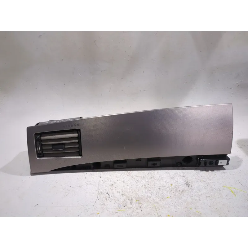 Recambio de aireador izquierdo para jaguar xf v6 diesel luxury v6 diesel cat referencia OEM IAM 8X23014A22BH  