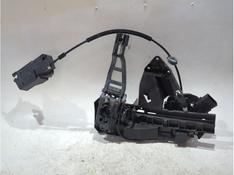 Recambio de cerradura puerta delantera derecha para ford focus ii (da_, hcp, dp) 1.6 tdci referencia OEM IAM 7M5AR21812AA  