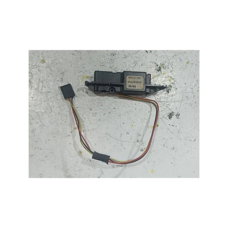 Recambio de antena electrica para audi a3 (8p1)(05.2003) 2.0 tdi 16v referencia OEM IAM 02053619901  