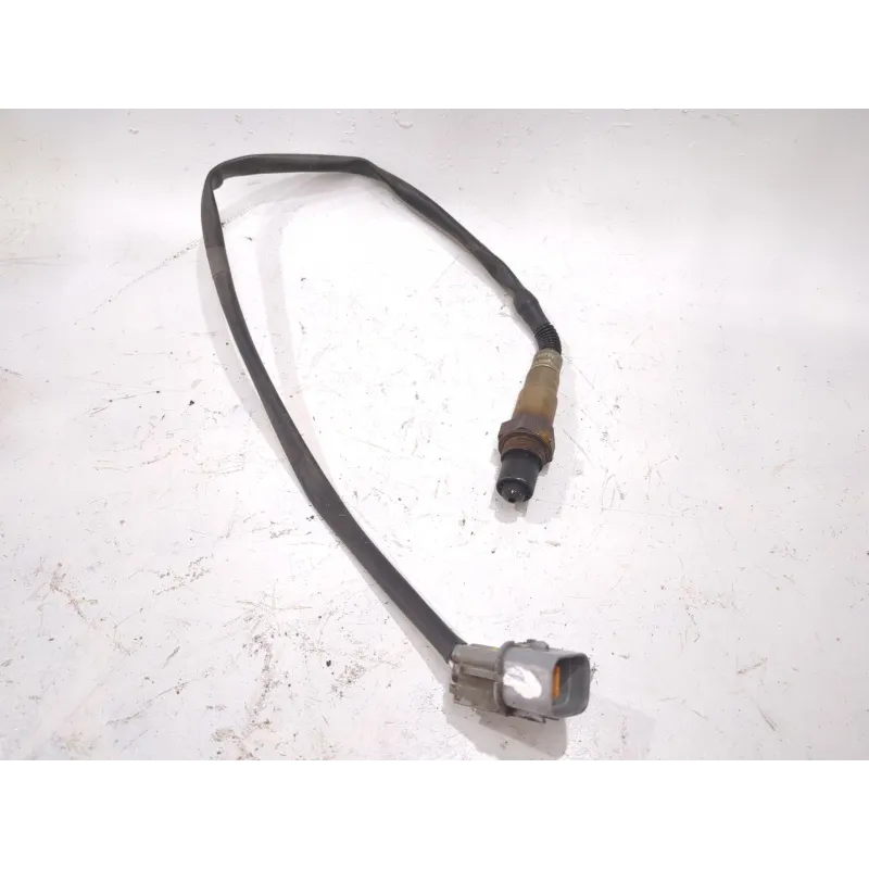 Recambio de sonda lambda para kia venga (yn) 1.4 cvvt referencia OEM IAM 392102B320  