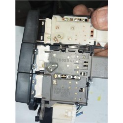 Recambio de mando multifuncion para toyota yaris (ksp9/scp9/nlp9)(08.2005) 1.4 d-4d referencia OEM IAM 758294  