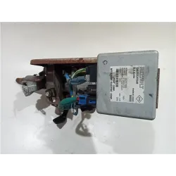 Recambio de direccion asistida para renault twingo i (c06)(05.1993) 1.3 (c063/64) [1,3 ltr. - 40 kw cat] referencia OEM IAM 8200