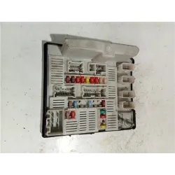 Recambio de caja fusibles/rele para renault megane ii berlina 3p (10.2002) 1.5 dynamique [1,5 ltr. - 78 kw dci diesel] referenci