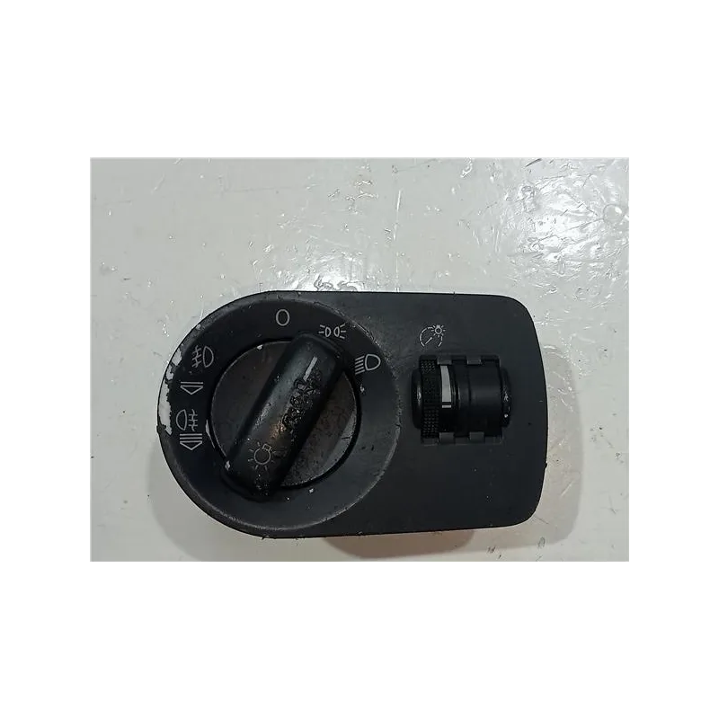 Recambio de mando de luces para audi a1 (8x1)(08.2010) referencia OEM IAM 8P0919093  