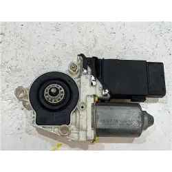 Recambio de motor elevalunas delantero derecho para seat cordoba berlina (6k2)(08.1999) 1.4 referencia OEM IAM F005S00052 101386