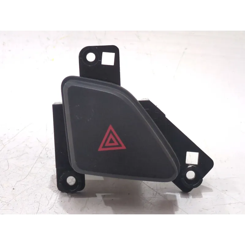 Recambio de botonera emergencia para hyundai i30 (fd) 1.6 crdi referencia OEM IAM 106150  