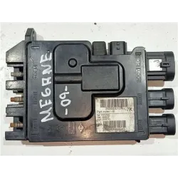 Recambio de caja fusibles/rele para renault megane iii berlina 5p (2008) 1.5 authentique [1,5 ltr. - 63 kw dci diesel cat] refer