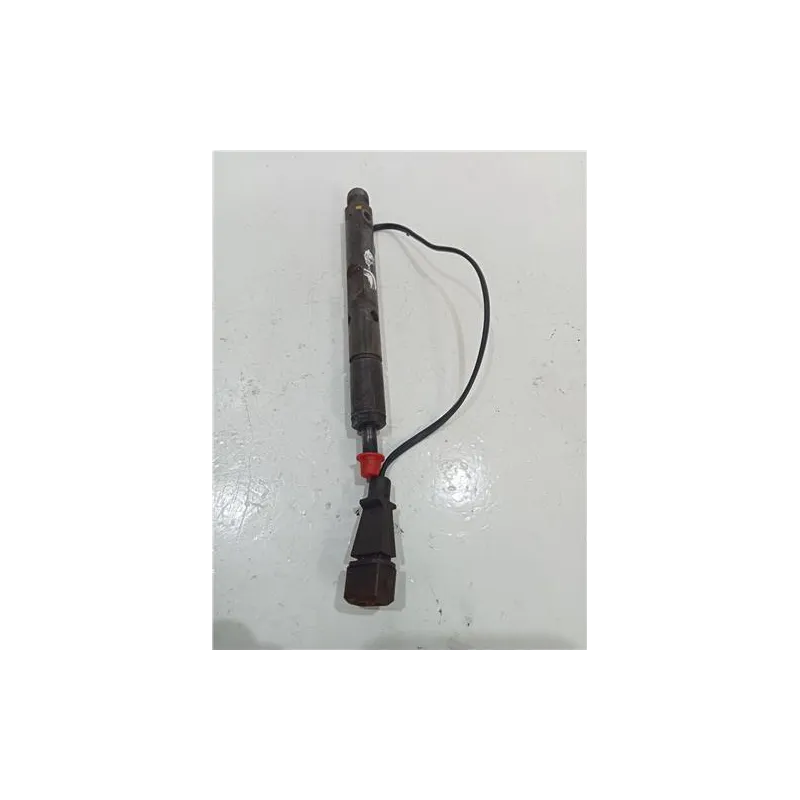 Recambio de inyector para rover rover 400 (rt)(1995) 420 d referencia OEM IAM 2FH KBAL70P45  