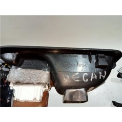 Recambio de botonera puerta trasera derecha para renault megane ii berlina 5p (10.2002) 1.9 privilege [1,9 ltr. - 96 kw dci dies