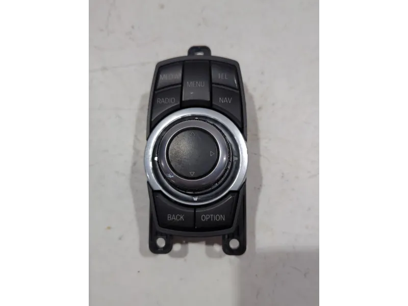 Recambio de mando multifuncion para bmw serie 3 familiar f31 referencia OEM IAM 6582928669903  
