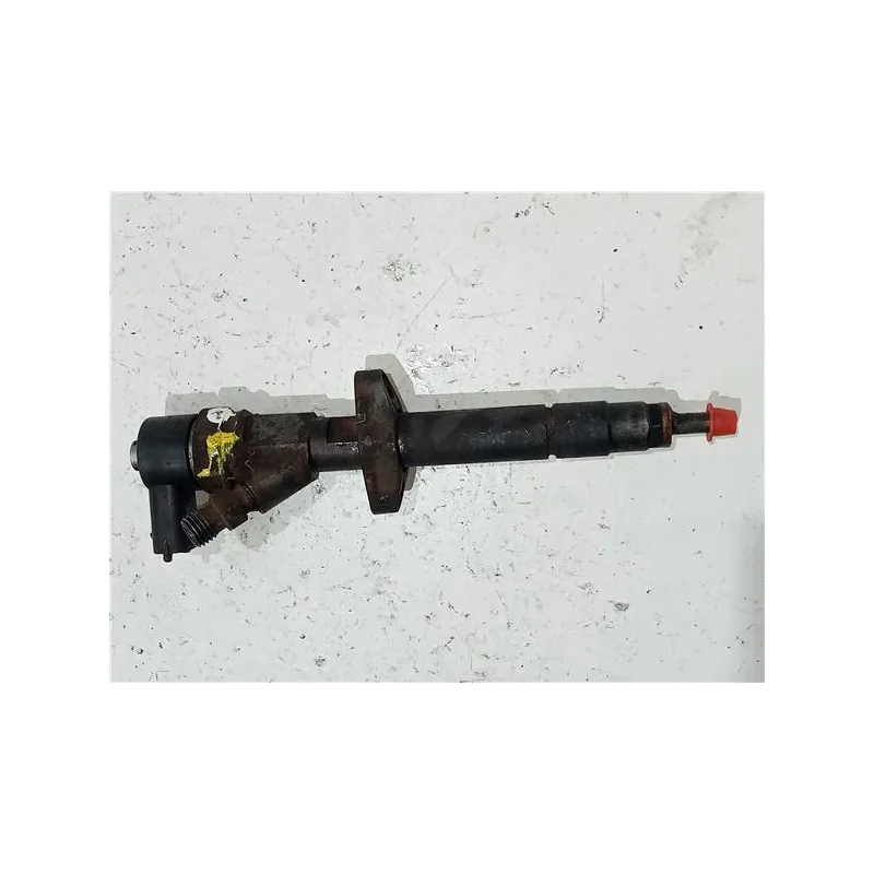 Recambio de inyector para nissan interstar furgón (x70) dci 120 referencia OEM IAM 0445110087 8200101135  