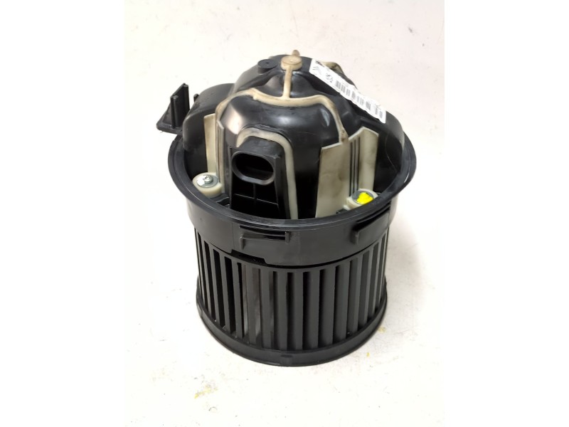 Recambio de motor calefaccion para peugeot 308 (2007) 1.6 confort [1,6 ltr. - 80 kw hdi fap cat (9hz / dv6ted4)] referencia OEM 