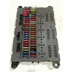 CAJA FUSIBLES/RELE 153100221102 