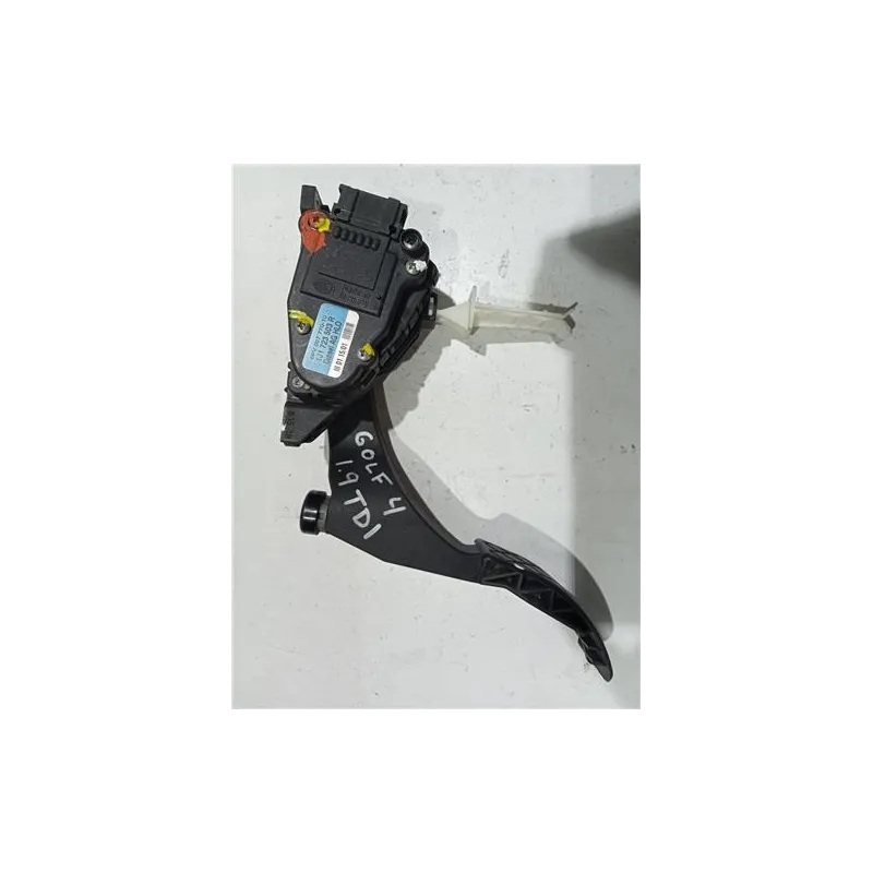 Recambio de potenciometro actuador para volkswagen golf iv berlina (1j1)(1997) 1.6 16v referencia OEM IAM 1J1723503R  