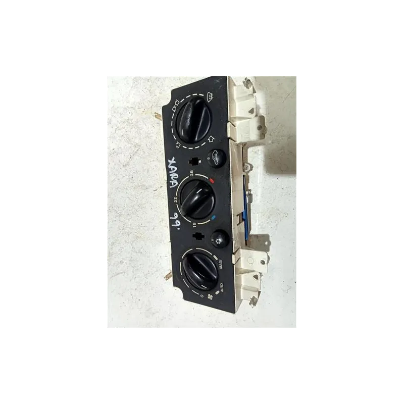 Recambio de mandos climatizador para citroën xsara berlina (1997) 1.9 td referencia OEM IAM 654524A  