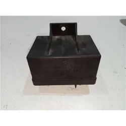 Recambio de caja reles para citroën xsara berlina (1997) 1.9 td referencia OEM IAM 0281003005  