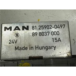 Recambio de caja fusibles/rele para man 10.225 focl 6871 referencia OEM IAM 81254446060  