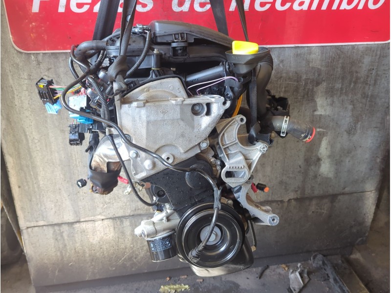Recambio de motor completo para dacia sandero ii 1.2 referencia OEM IAM D4FF732  